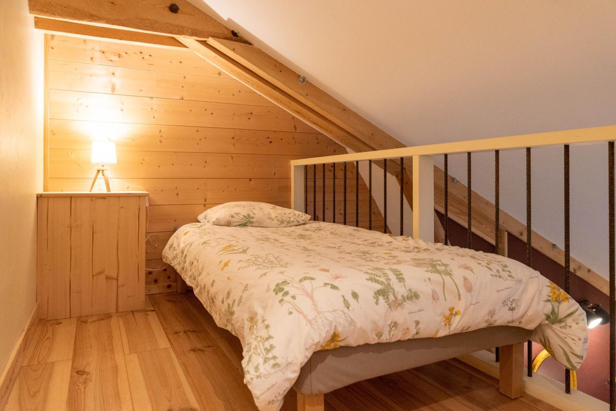 Bed and Breakfast Les Balcons De La Terrasse Arsac-en-Velay Esterno foto