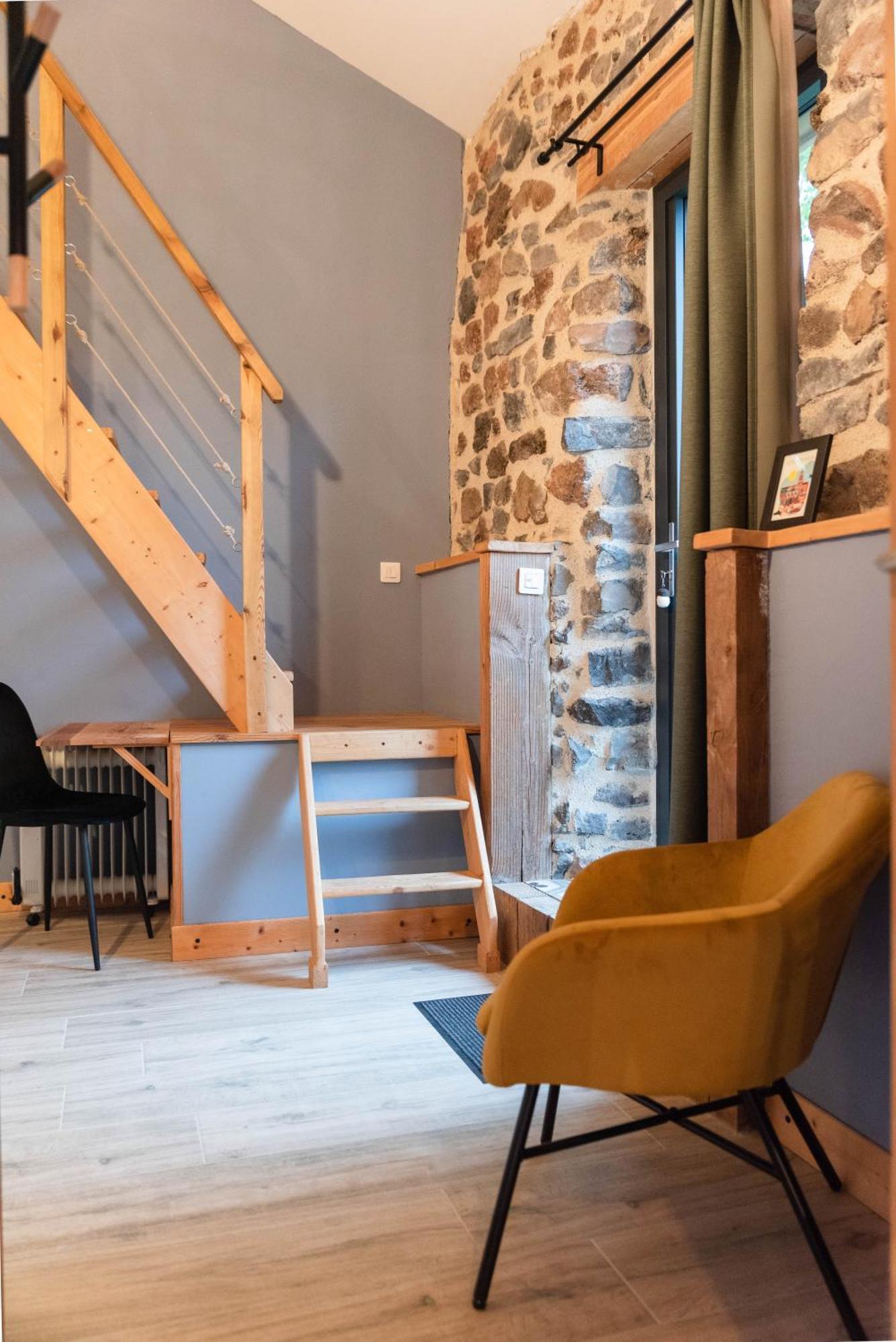 Bed and Breakfast Les Balcons De La Terrasse Arsac-en-Velay Esterno foto