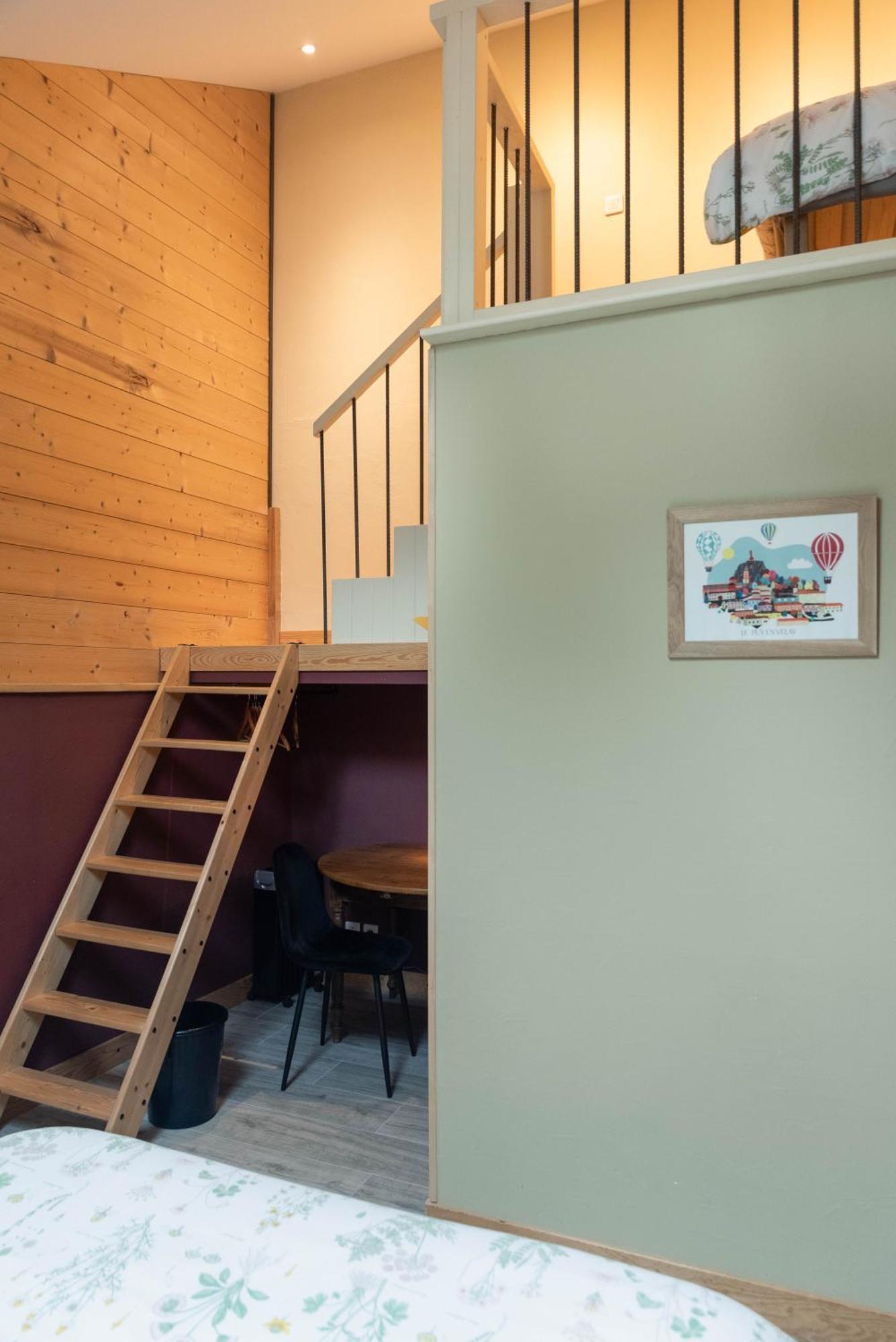 Bed and Breakfast Les Balcons De La Terrasse Arsac-en-Velay Esterno foto